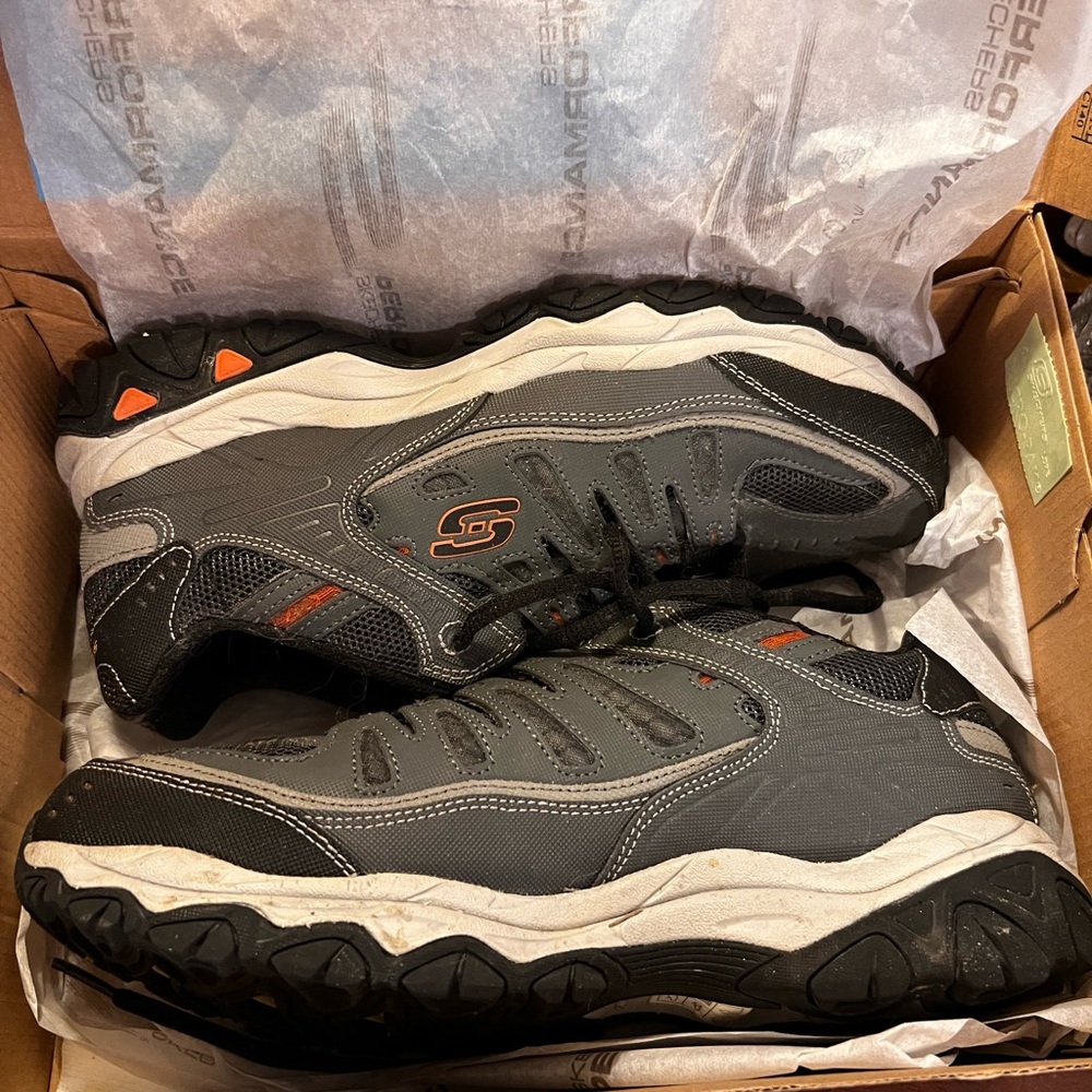 Skechers Men's Gray and Orange Athletic Shoes